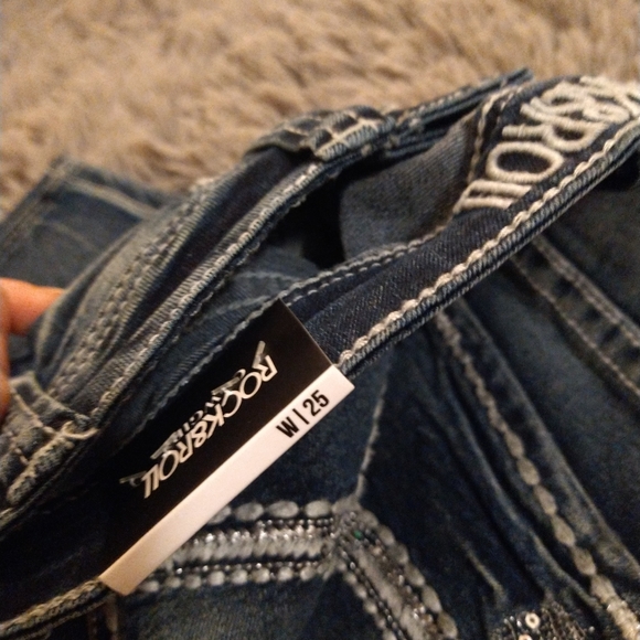 Jeans - Picture 2 of 5